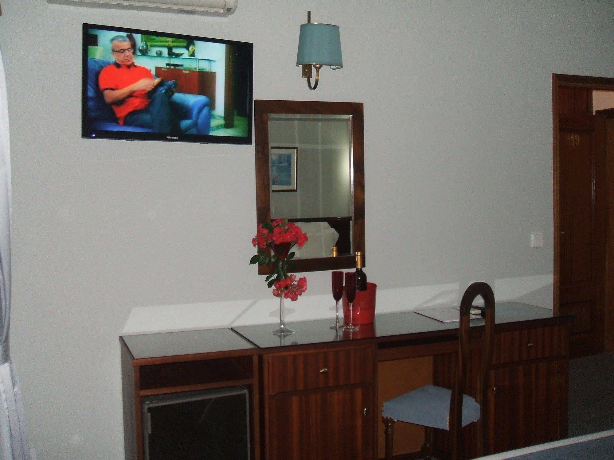 Hotel Boavista I Melgaco Bagian luar foto